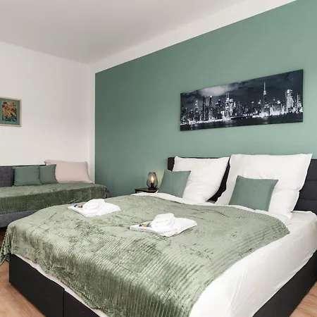 Homely-Apartment Manhattanart, Zentral, Parkplatz, Billard,Ps4, Dart, Balkon Bielefeld Exterior foto