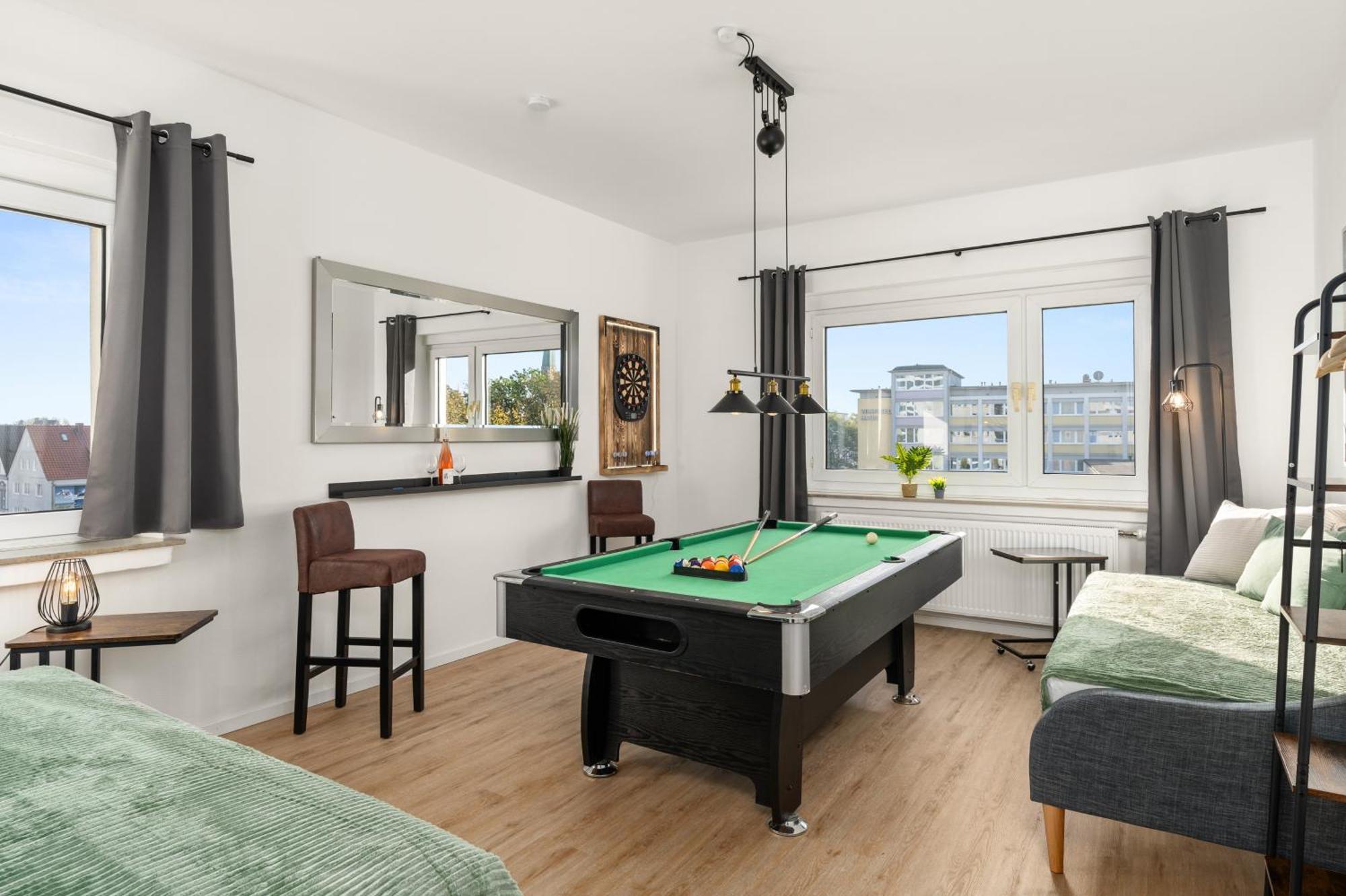 Homely-apartment Manhattanart, Zentral, Parkplatz, Billard,ps4, Dart, Balkon Bielefeld