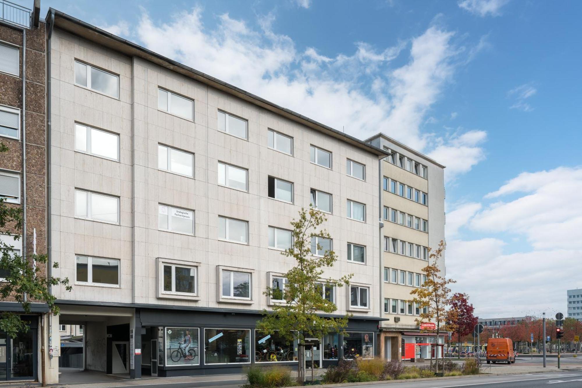 Apartament Homely-apartment Manhattanart, Zentral, Parkplatz, Billard,ps4, Dart, Balkon *