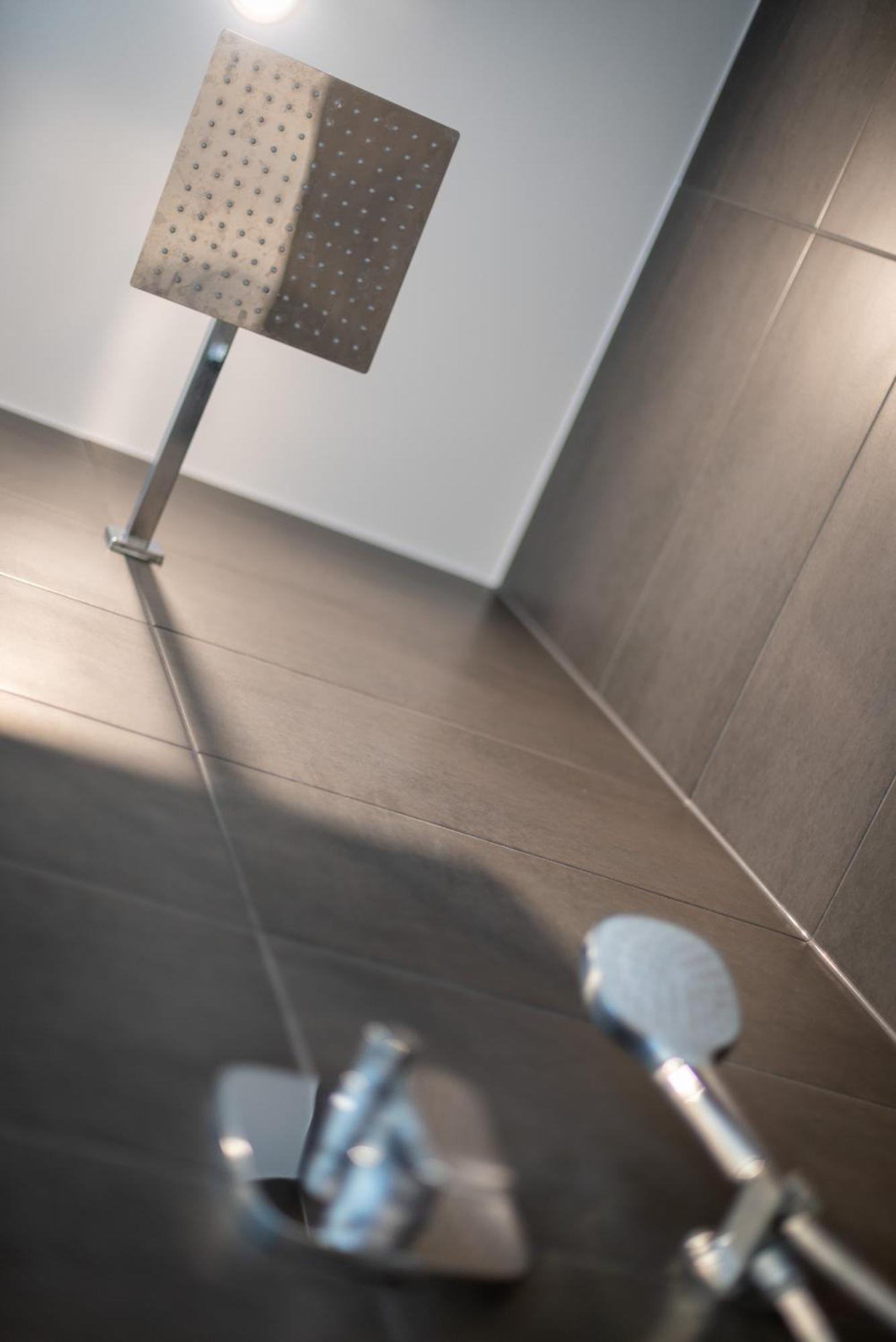 Apartment Homely-apartment Manhattanart, Zentral, Parkplatz, Billard,ps4, Dart, Balkon Bielefeld