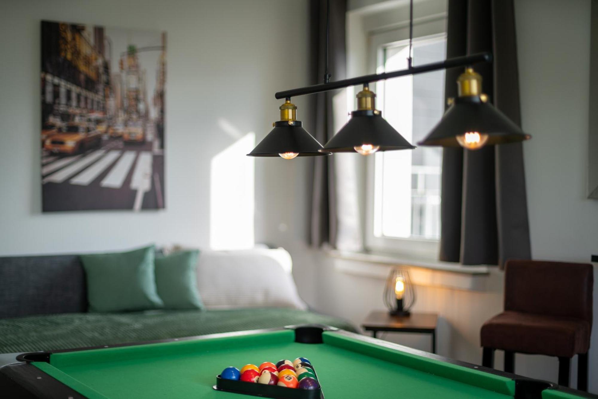 Homely-apartment Manhattanart, Zentral, Parkplatz, Billard,ps4, Dart, Balkon *