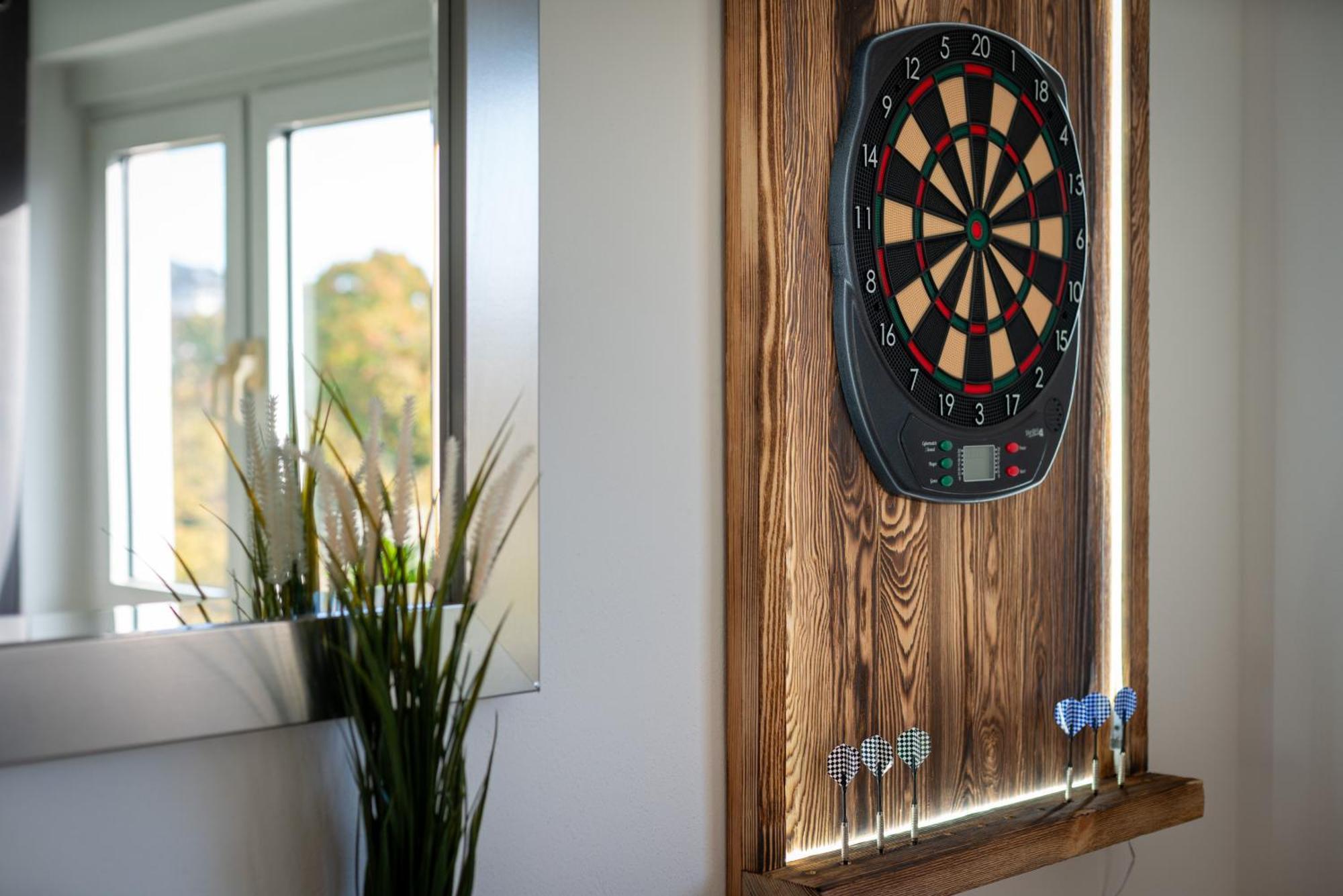 Homely-apartment Manhattanart, Zentral, Parkplatz, Billard,ps4, Dart, Balkon *
